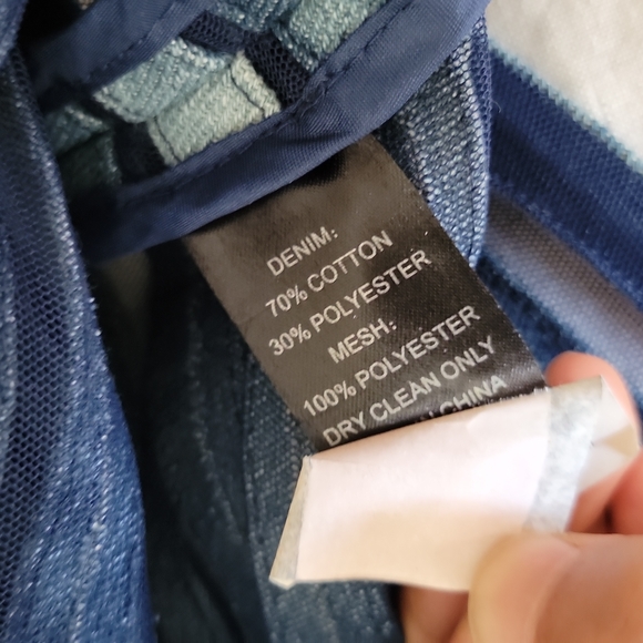 Cynthia Rowley top. - Picture 8 of 9